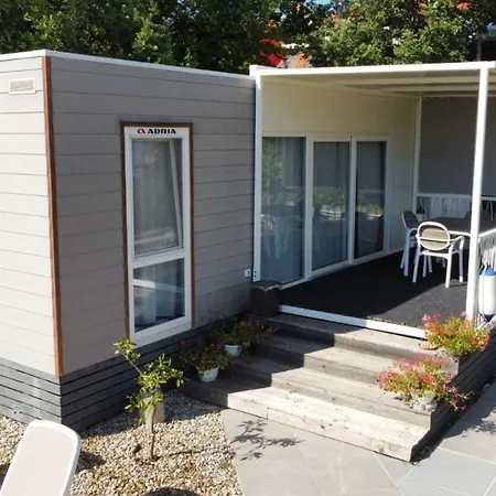 キャンプ場 Camp *